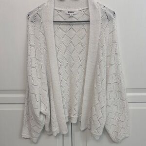 BB Dakota Diamond Weave White Knit Cardigan. Linen blend Lightweight cozy size L